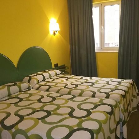 Hotel Villapaloma La Virgen del Camino Zewnętrze zdjęcie