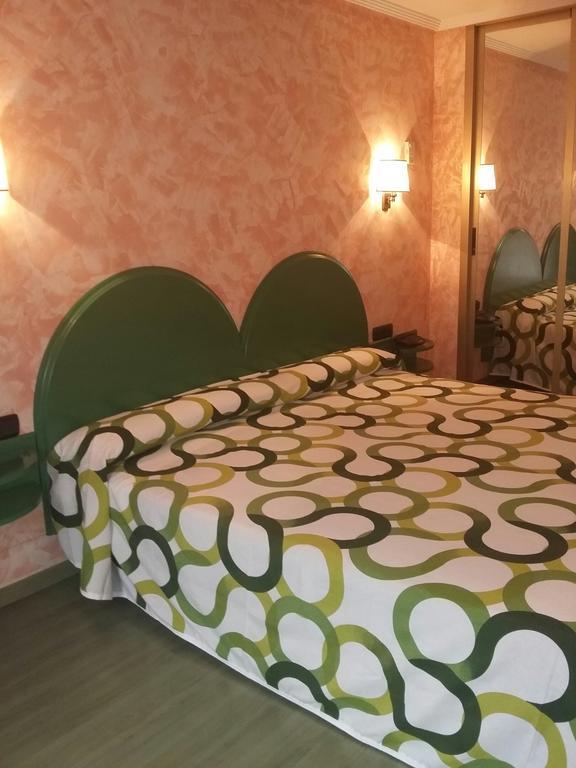 Hotel Villapaloma La Virgen del Camino Pokój zdjęcie