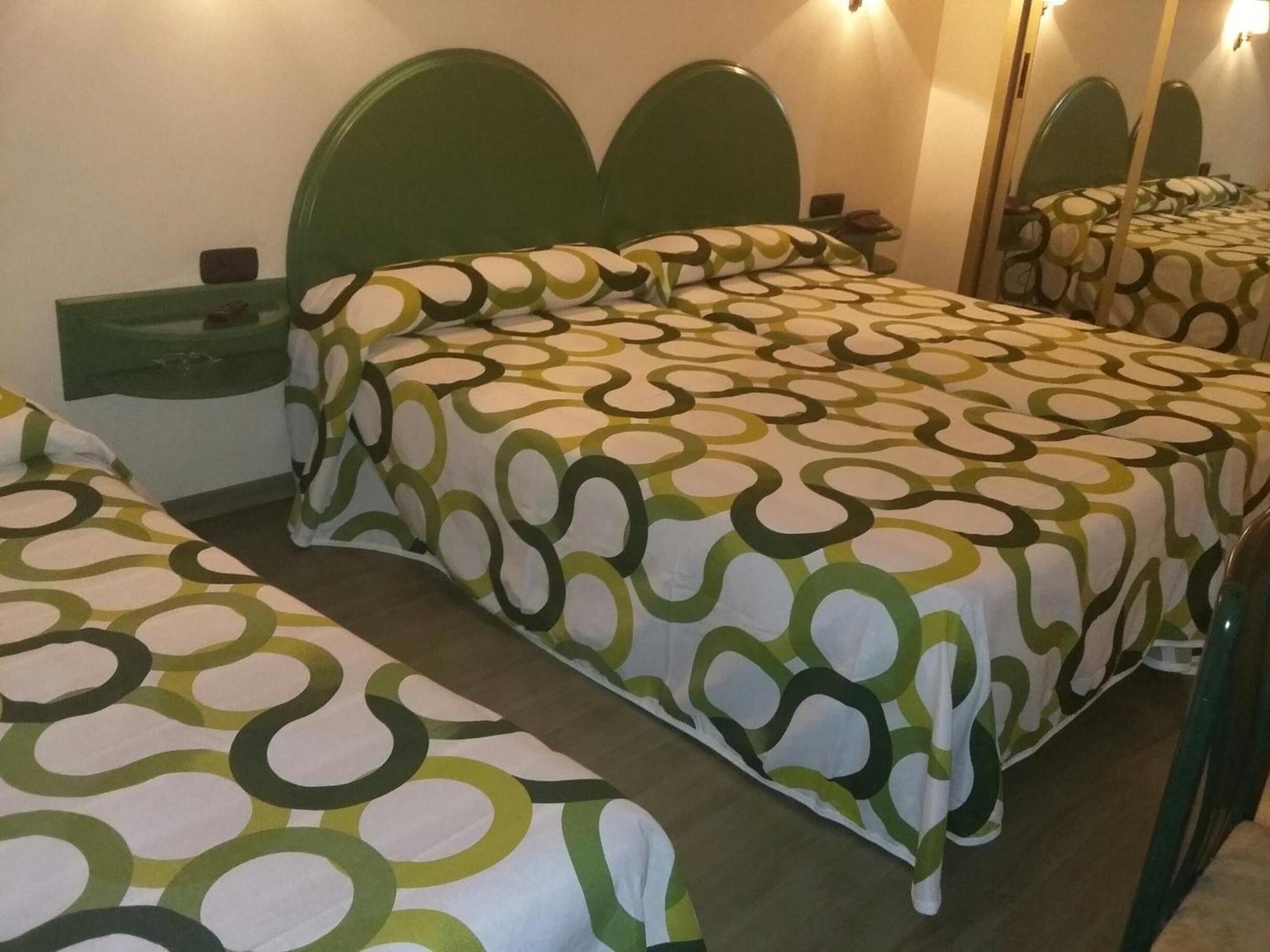 Hotel Villapaloma La Virgen del Camino Zewnętrze zdjęcie